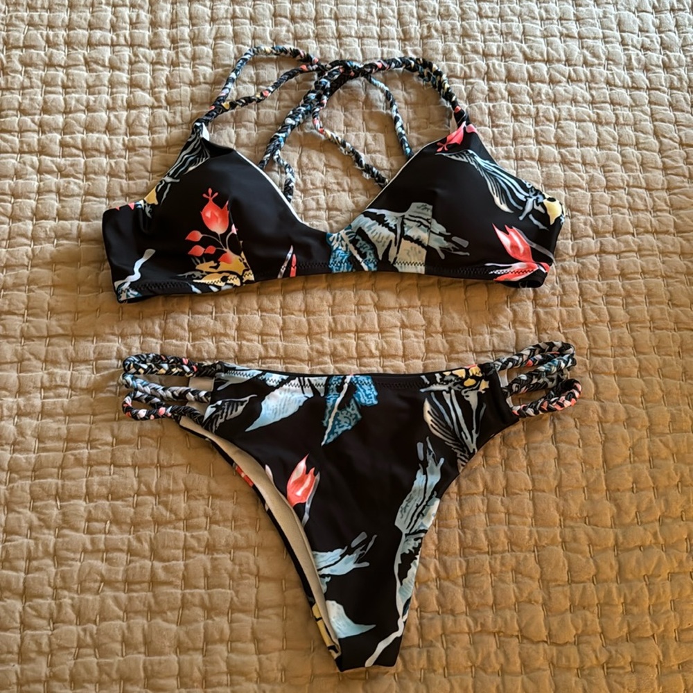 Hawaiian bikini NEW